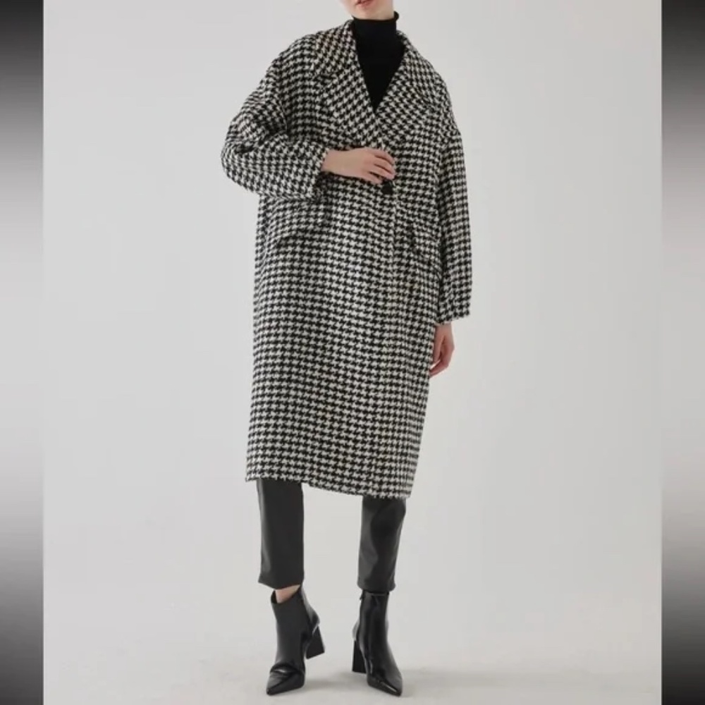 Black and White Houndstooth Pattern Oversized Balloon Sleeve Coat NWT Size M/L